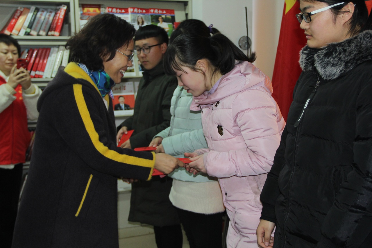 1551744202133349.jpg 324743402906404664.jpg